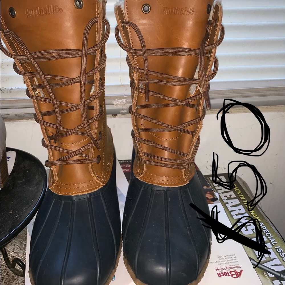 Northside boots. NEW